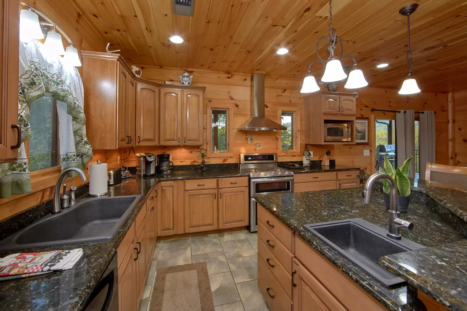 Property image, Interior, of Forever Young