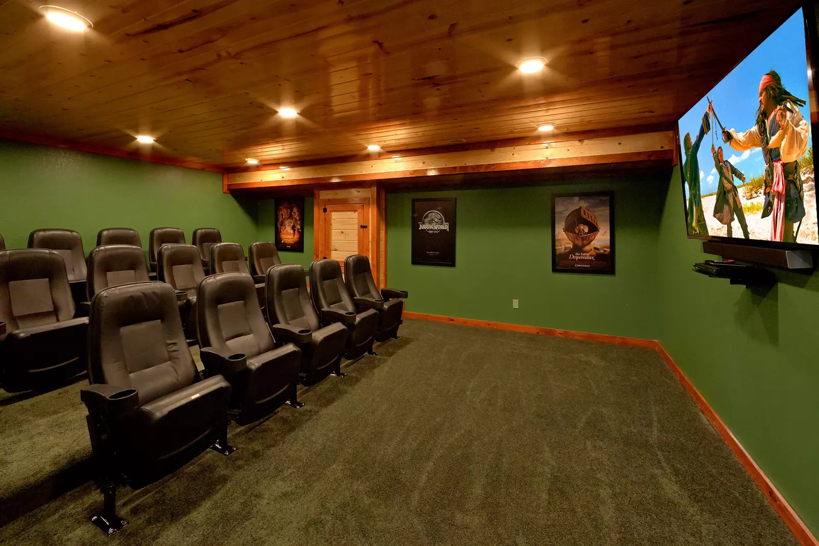 Property image, Interior, of Summit Pool Lodge