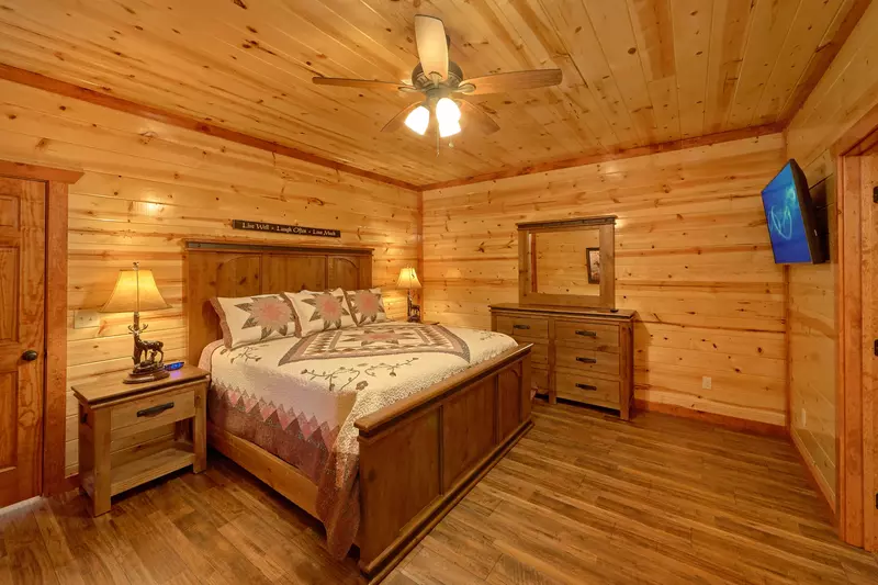 Property image, Interior, of Summit Pool Lodge