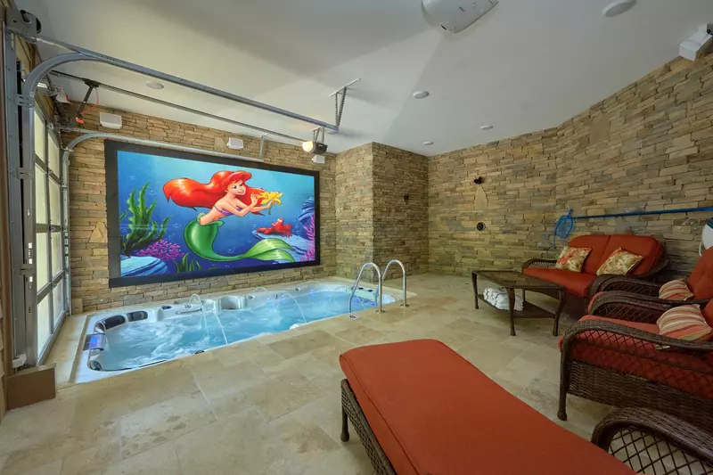 Property image, Exterior, of Poolin Around