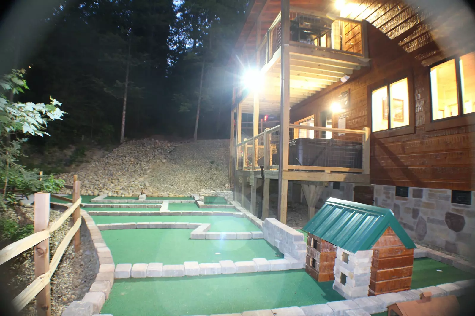 Property image, Interior, of Poolin Around