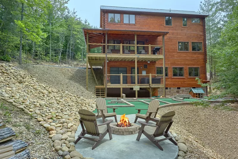 Property image, Interior, of Poolin Around