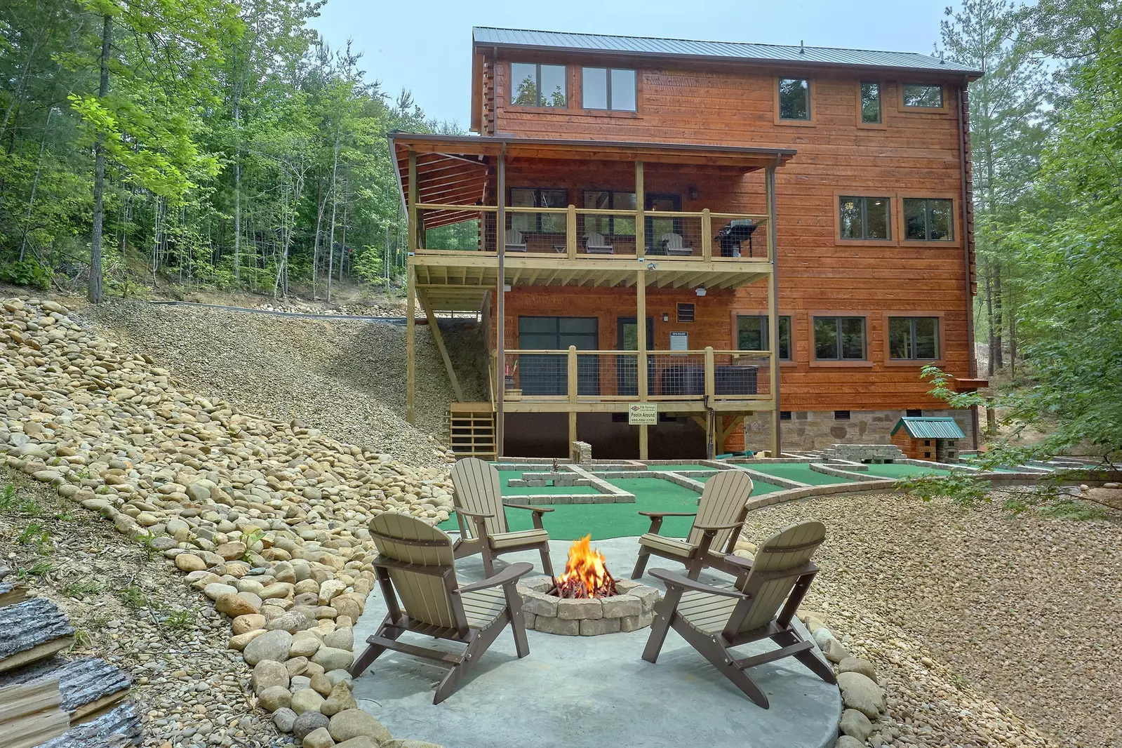 Property image, Interior, of Poolin Around