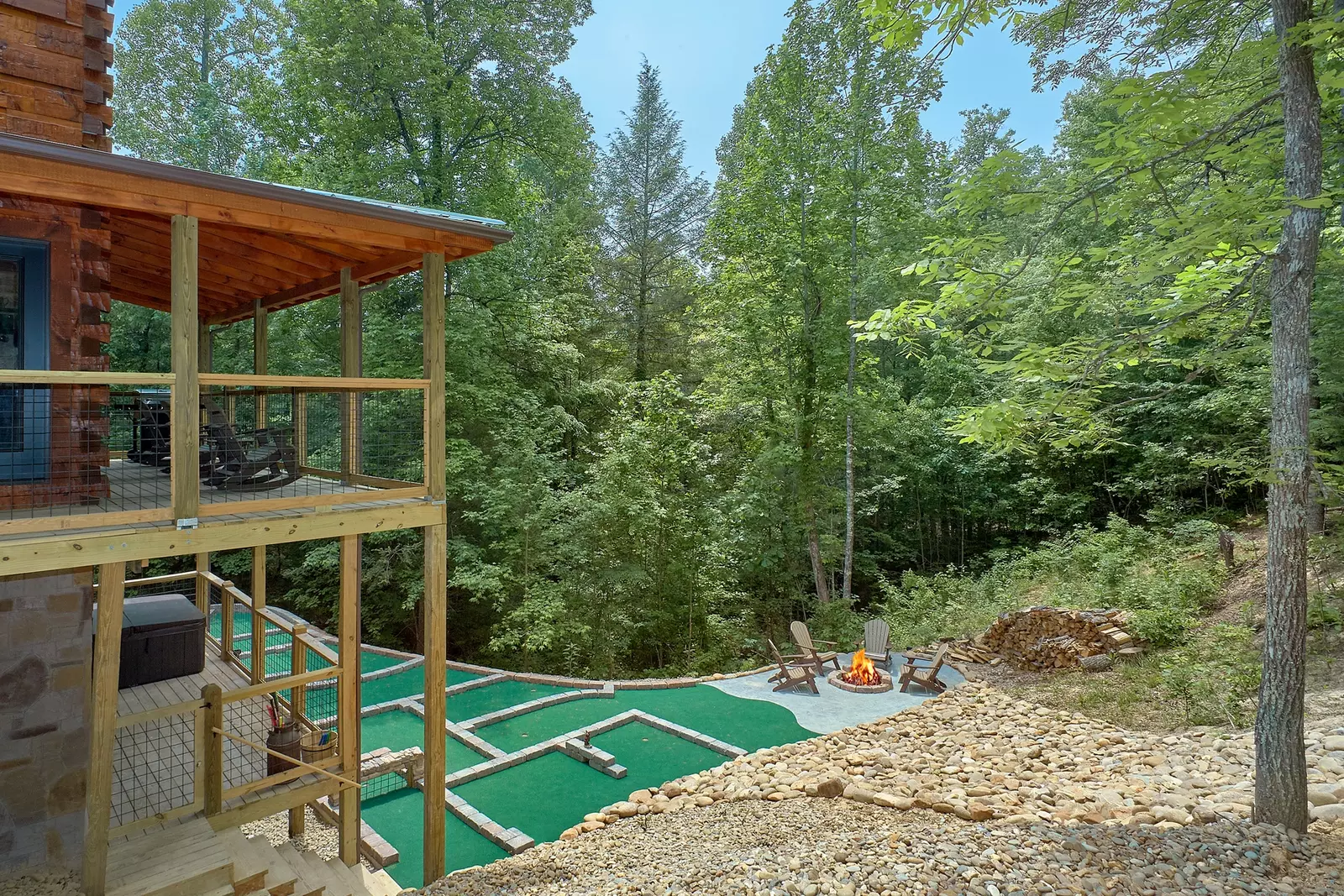 Property image, Interior, of Poolin Around