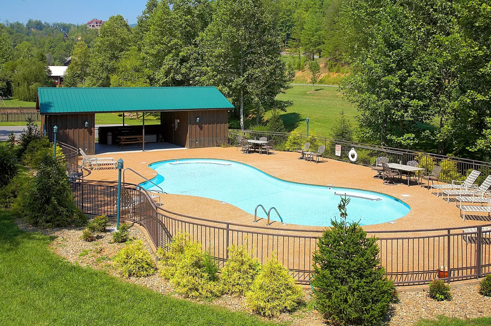 Property image, Interior, of Poolin Around