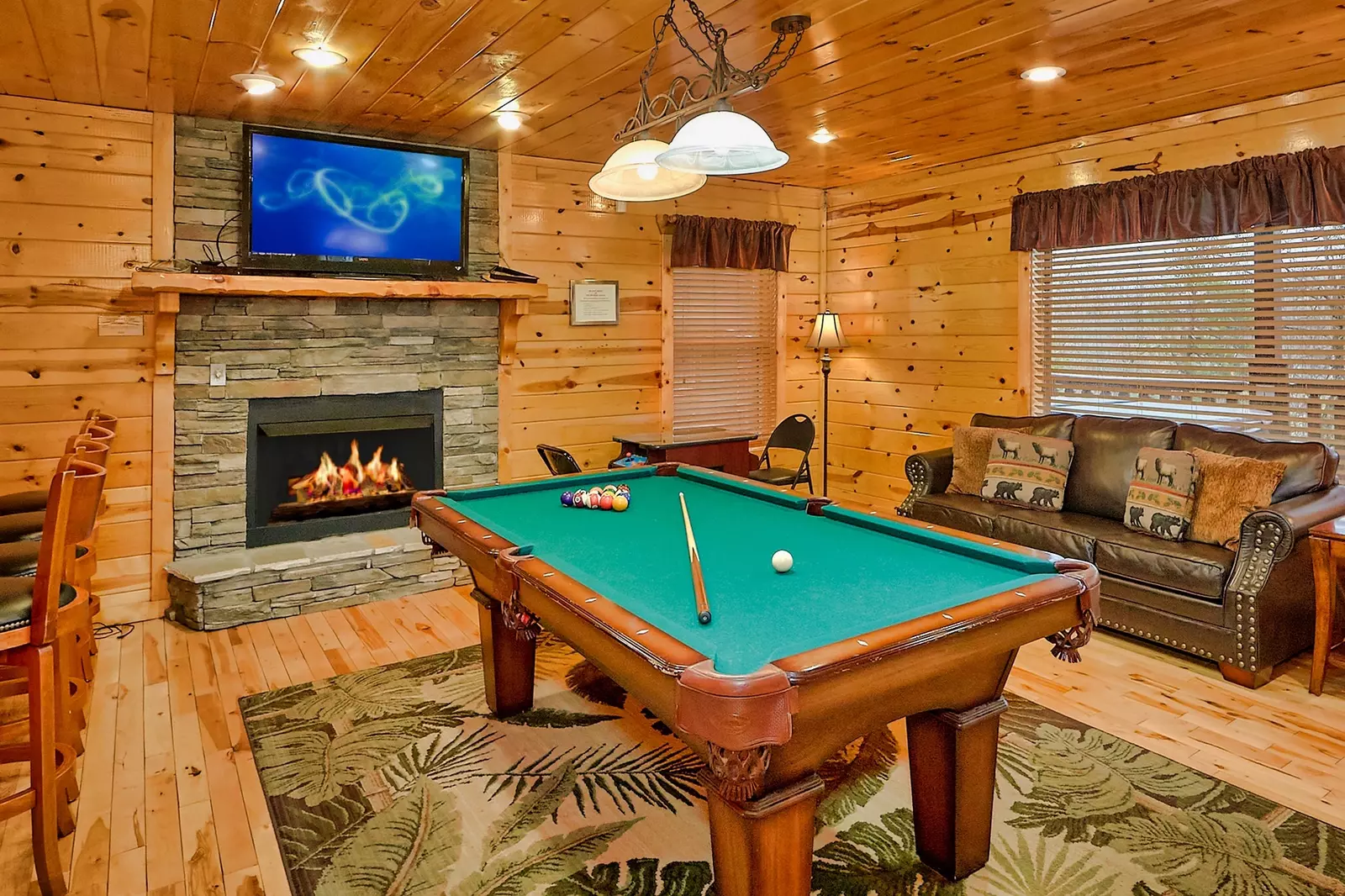 Property image, Interior, of Smoky Ridge View