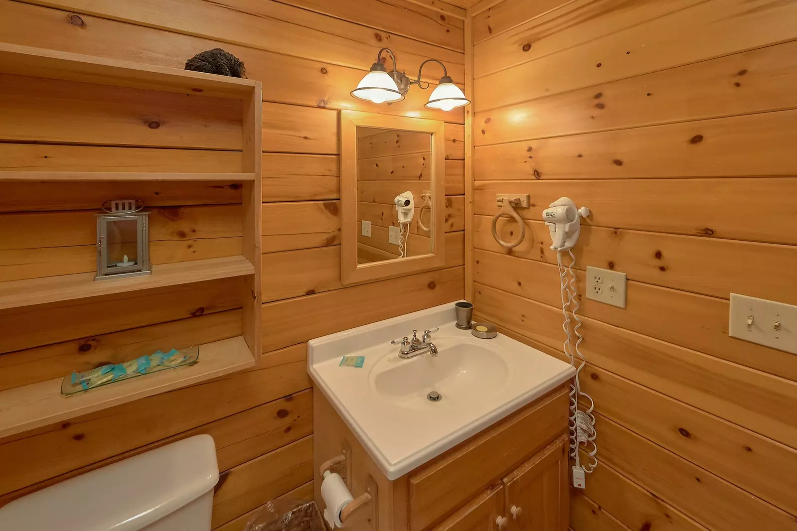 Property image, Interior, of Gentleman Jack's
