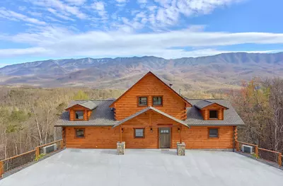 Property image, Interior, of Misty Mountain Adventure Lodge