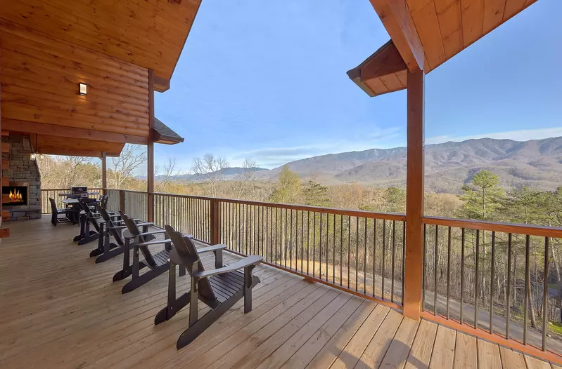 Property image, Interior, of Misty Mountain Adventure Lodge