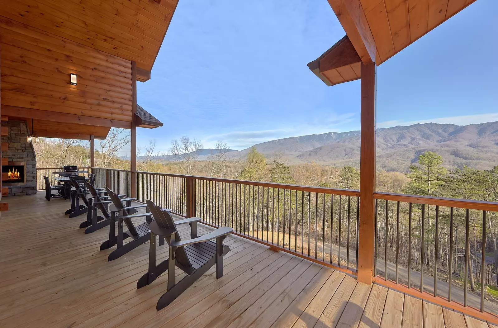 Property image, Interior, of Misty Mountain Adventure Lodge