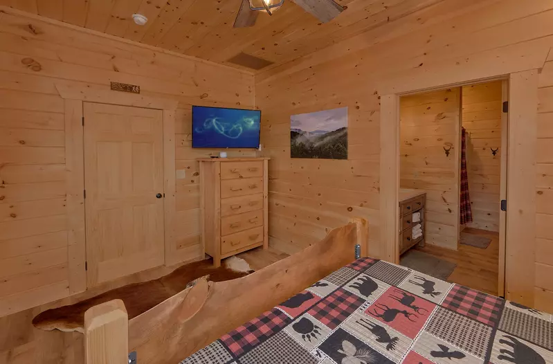 Property image, Interior, of Misty Mountain Adventure Lodge