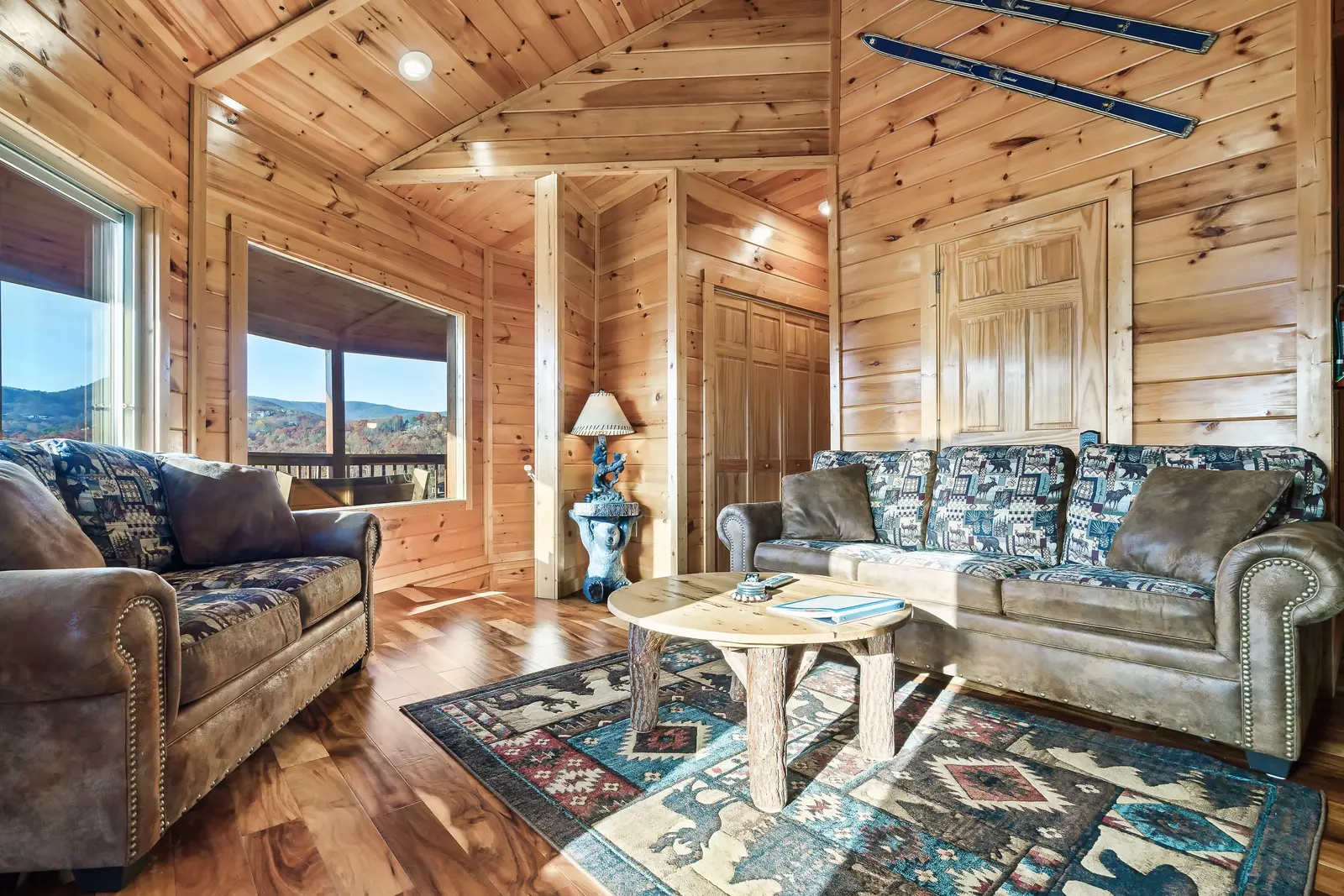 Property image, Interior, of Ski Mountain Overlook