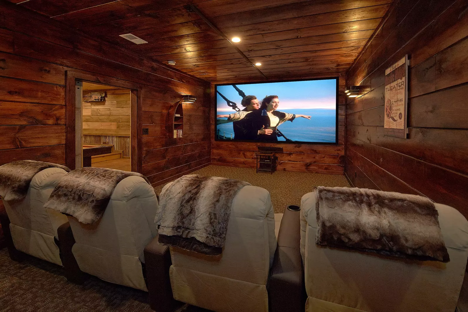Property image, Interior, of Rustic Ridge