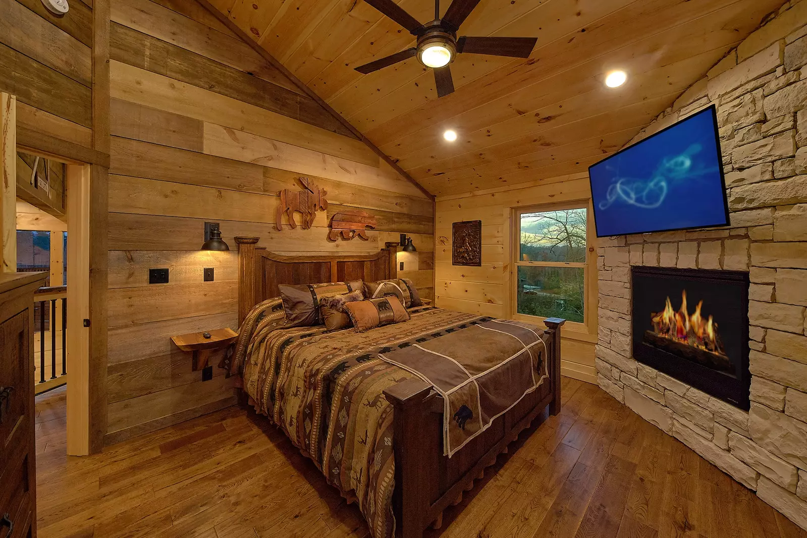 Property image, Interior, of Rustic Ridge