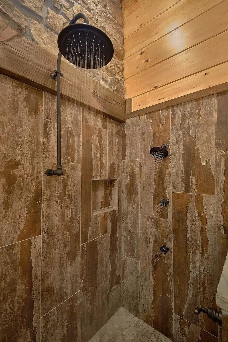Property image, Interior, of Rustic Ridge