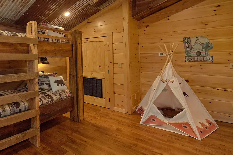 Property image, Interior, of Rustic Ridge