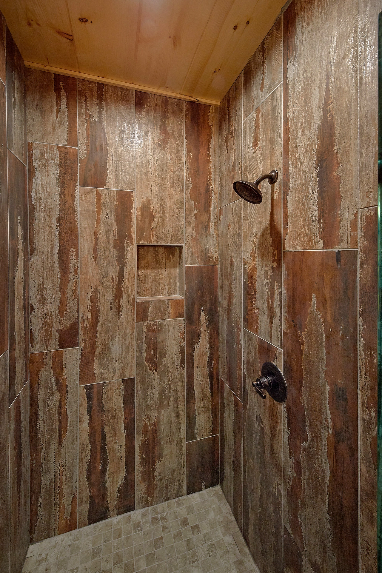Property image, Interior, of Rustic Ridge
