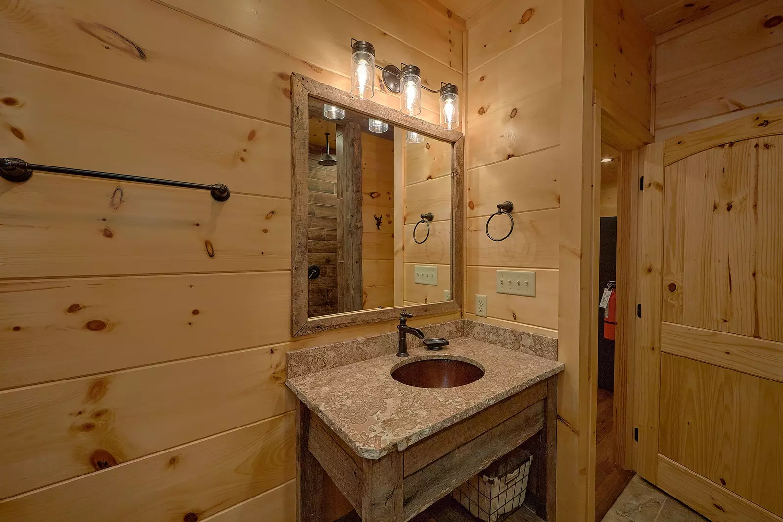 Property image, Interior, of Barrel Top Lodge