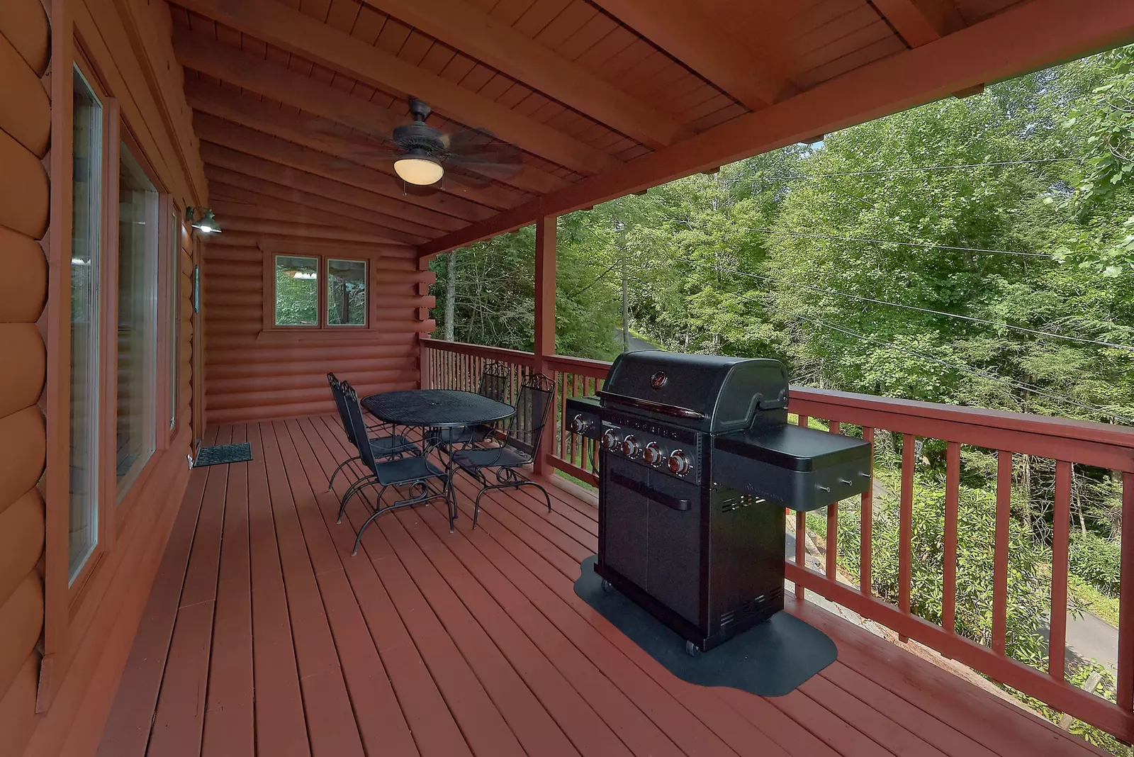 Property image, Interior, of Mountain Haven