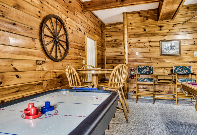 Property image, Interior, of Mountain Haven