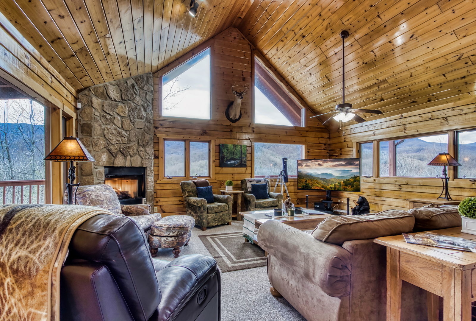 Property image, Interior, of Mountain Haven