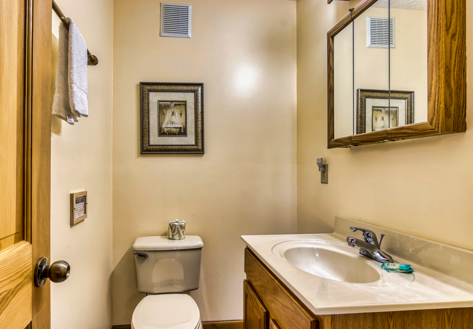 Property image, Interior, of Mountain Haven