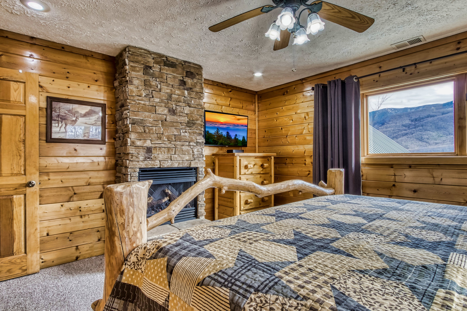 Property image, Interior, of Mountain Haven