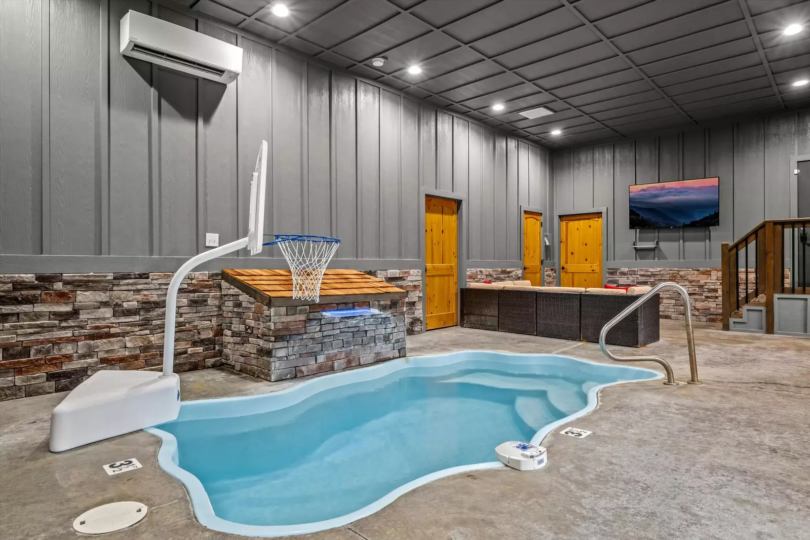 Property image, Interior, of Pool La La