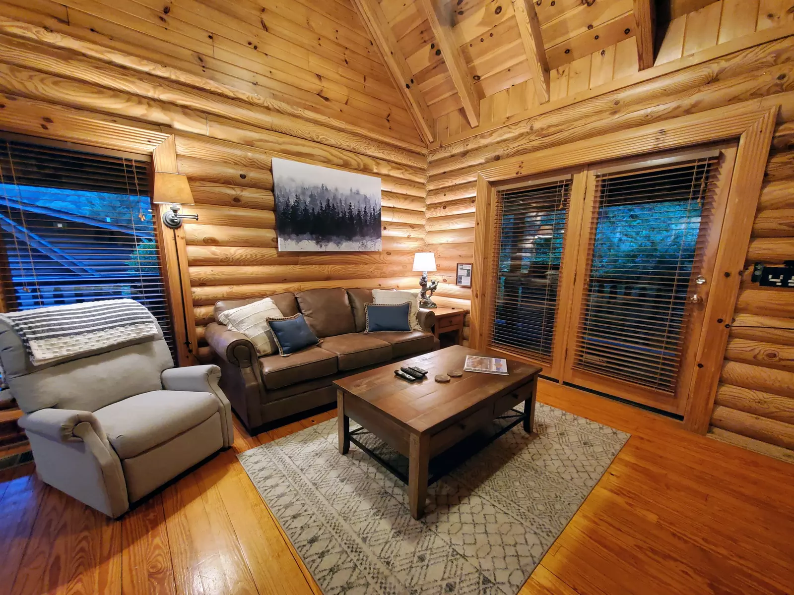 Property image, Interior, of Camp Cozy