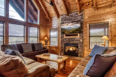 Property image, Interior, of Hang Tenn