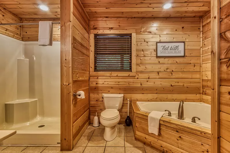 Property image, Interior, of Hang Tenn