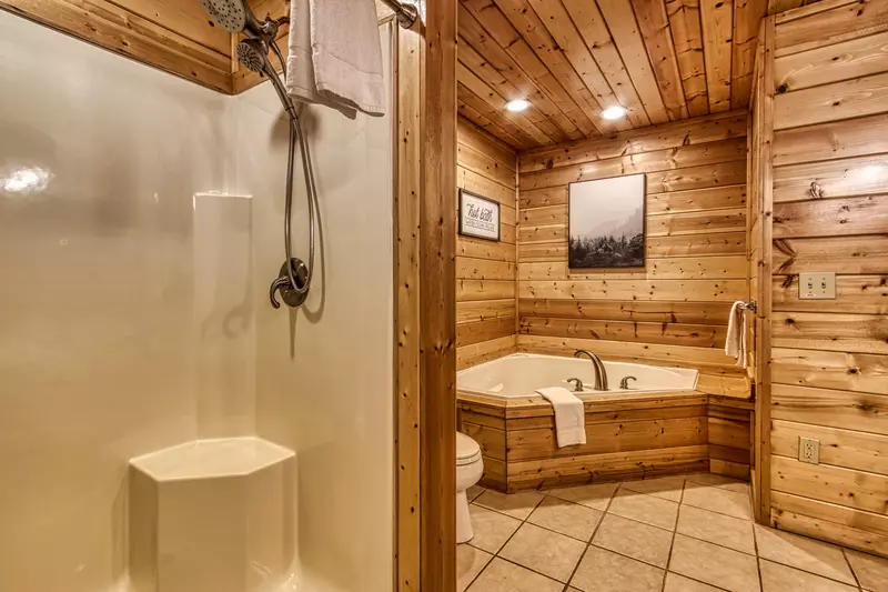 Property image, Interior, of Hang Tenn
