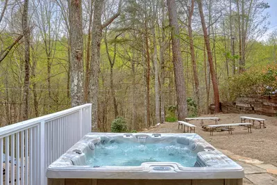 Property image, Interior, of The Skybox Lodge
