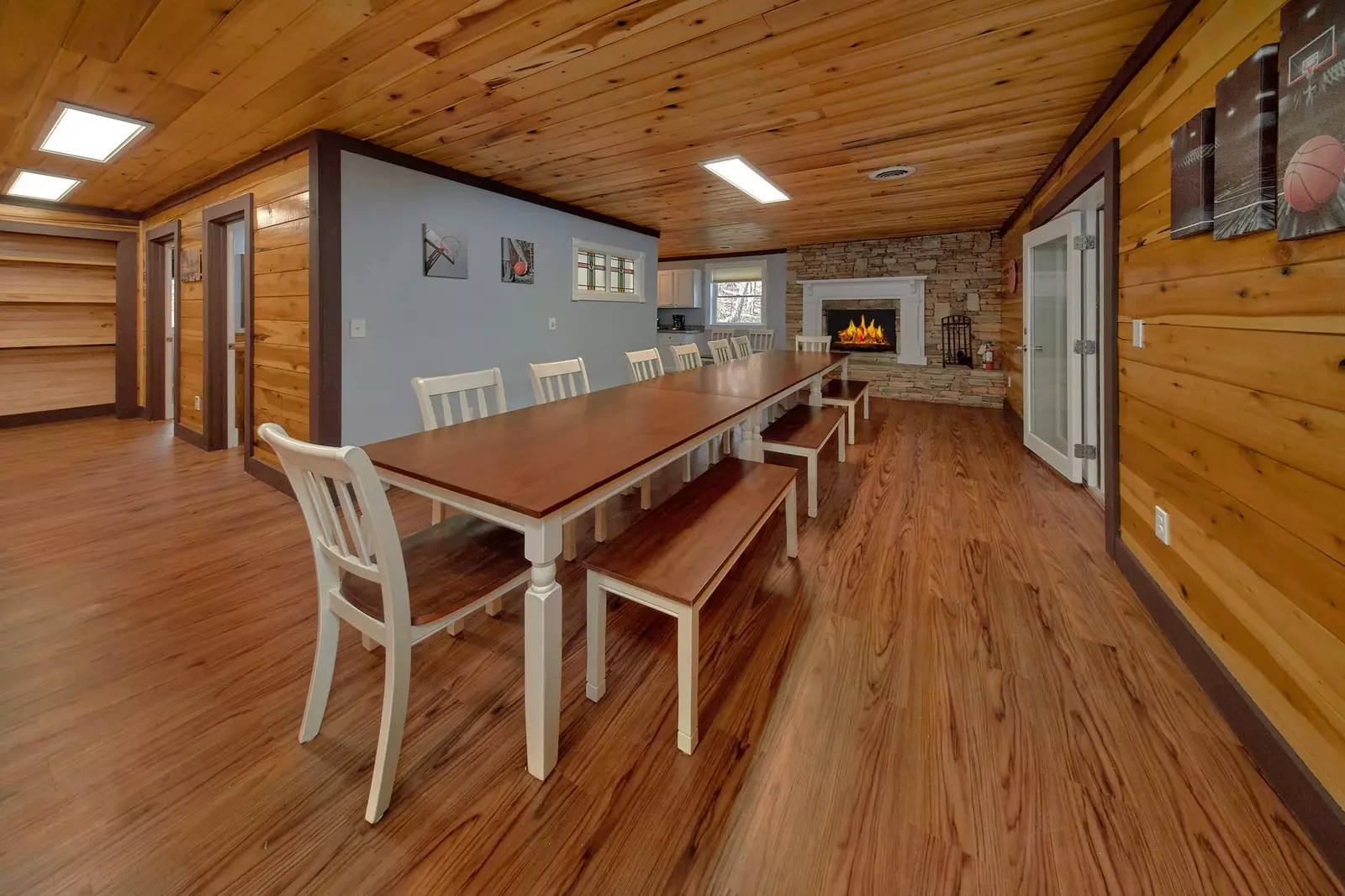 Property image, Interior, of The Skybox Lodge