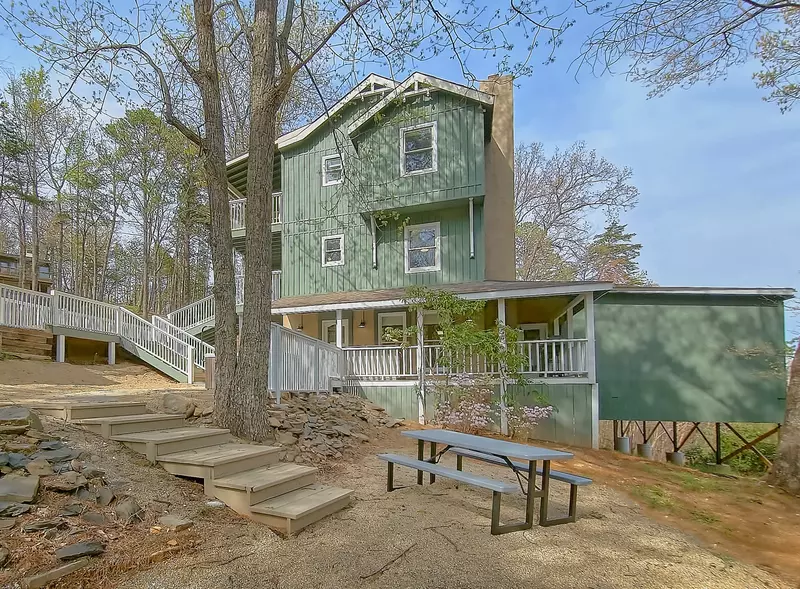 Property image, Interior, of The Skybox Lodge