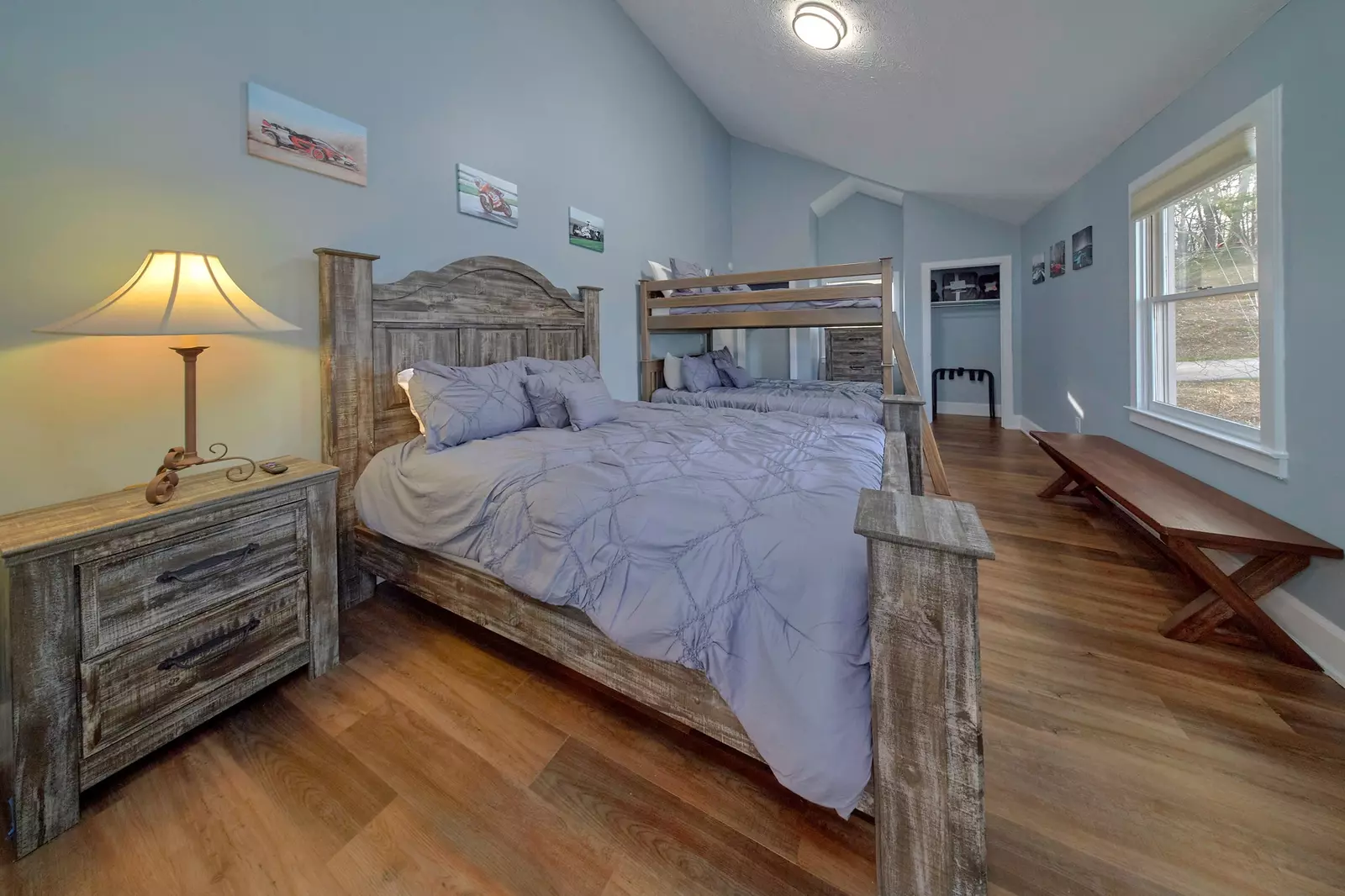 Property image, Interior, of The Skybox Lodge