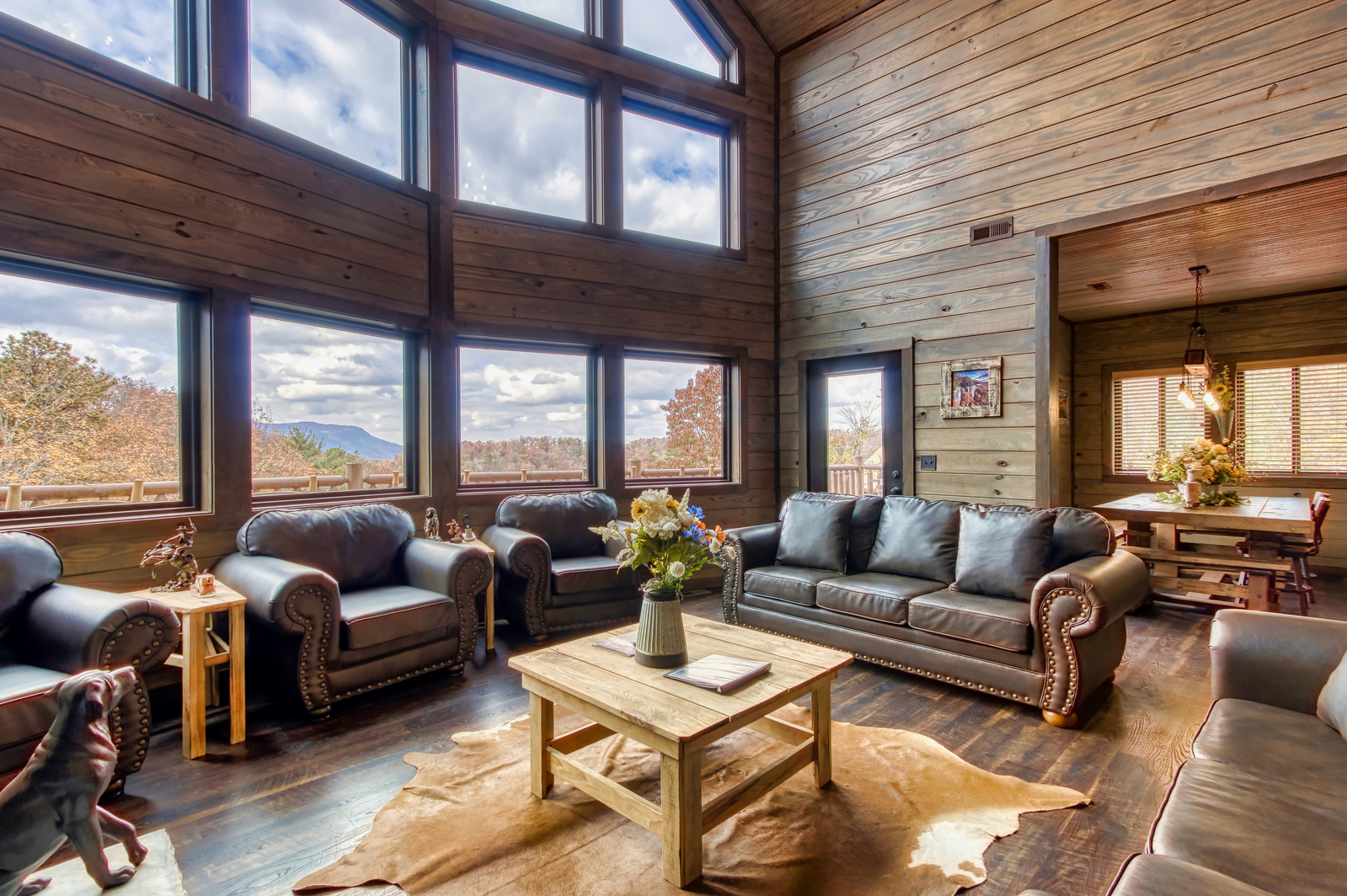 Property image, Interior, of The Lodge At Thunder Mountain