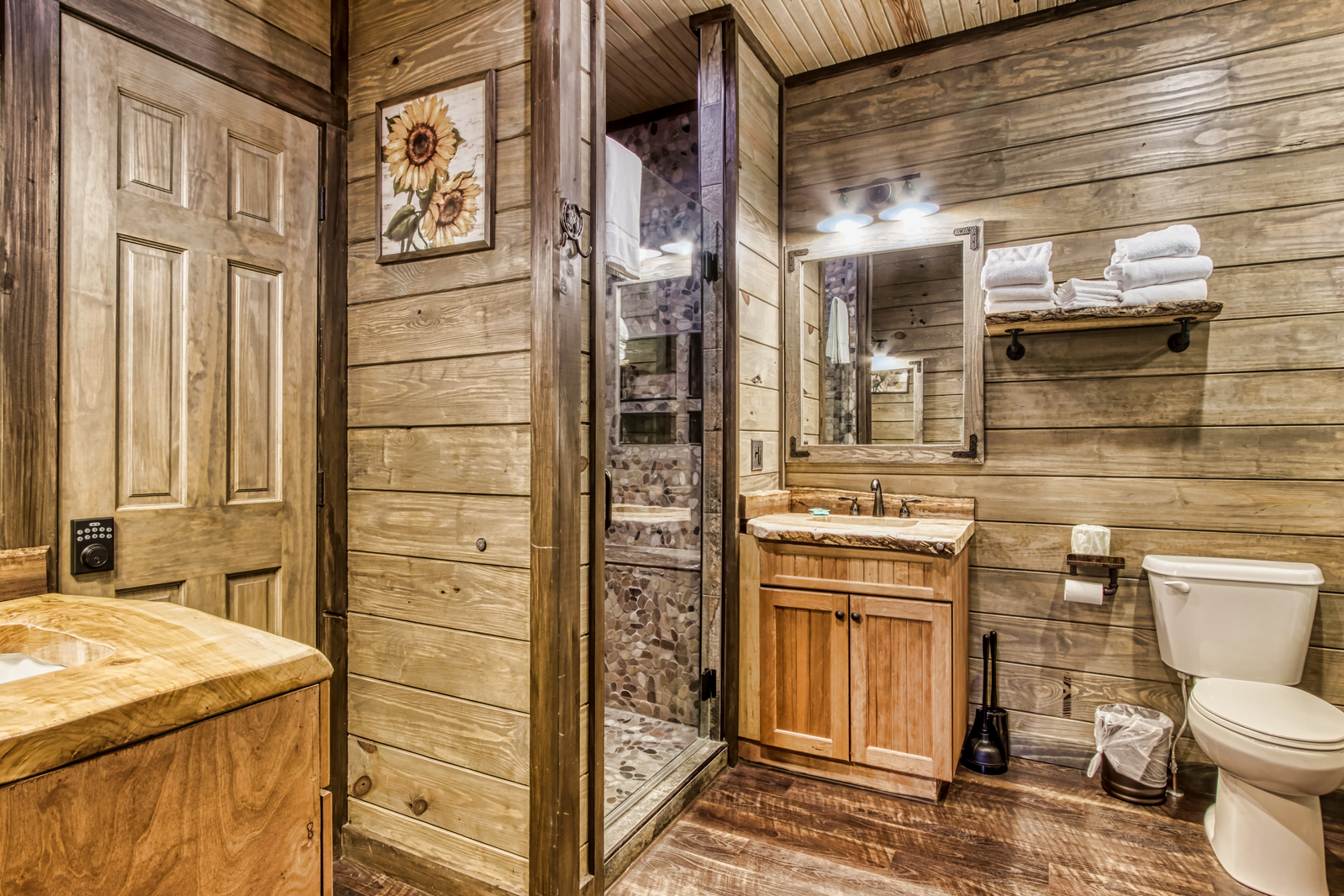 Property image, Interior, of The Lodge At Thunder Mountain