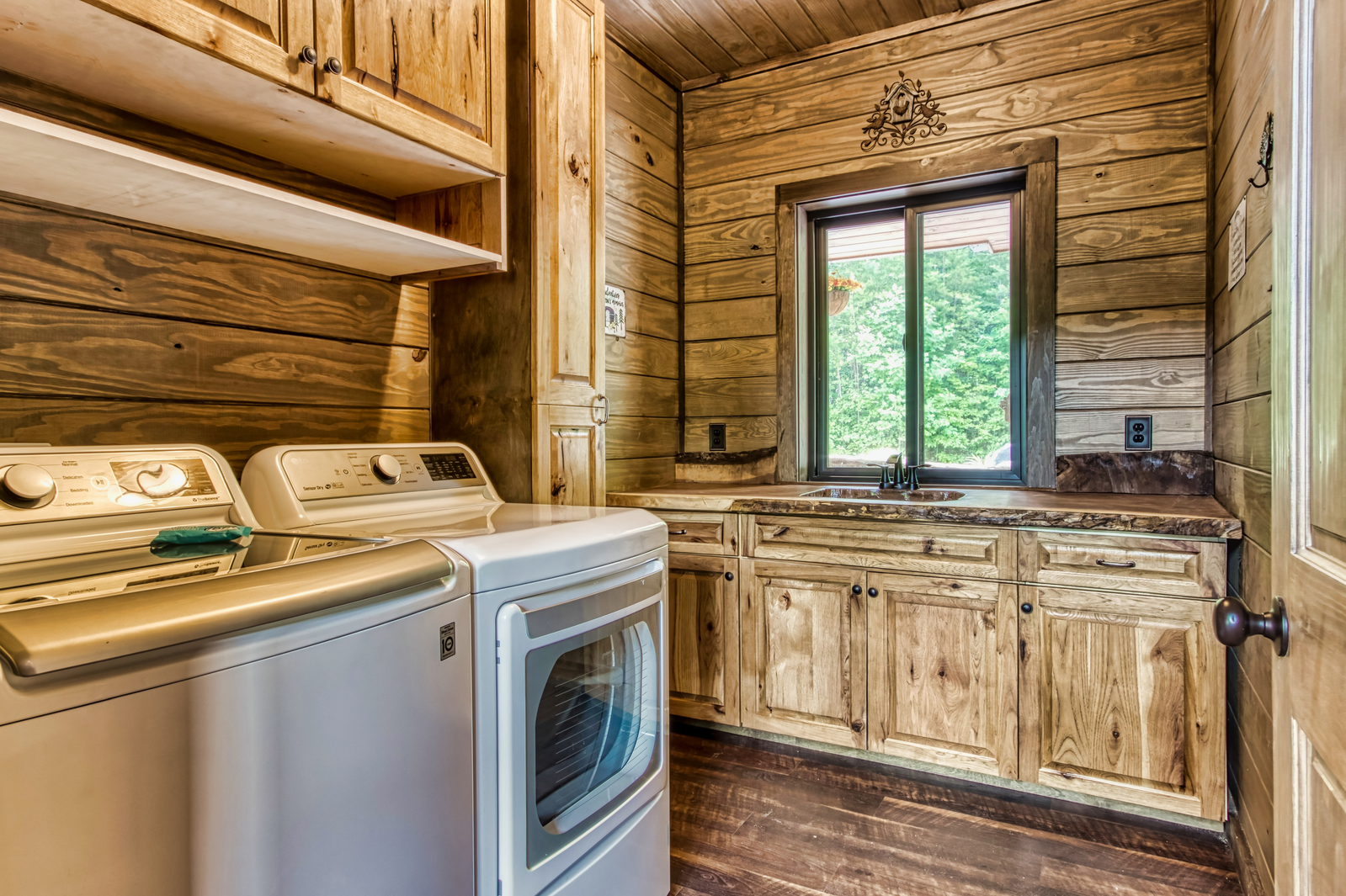 Property image, Interior, of The Lodge At Thunder Mountain