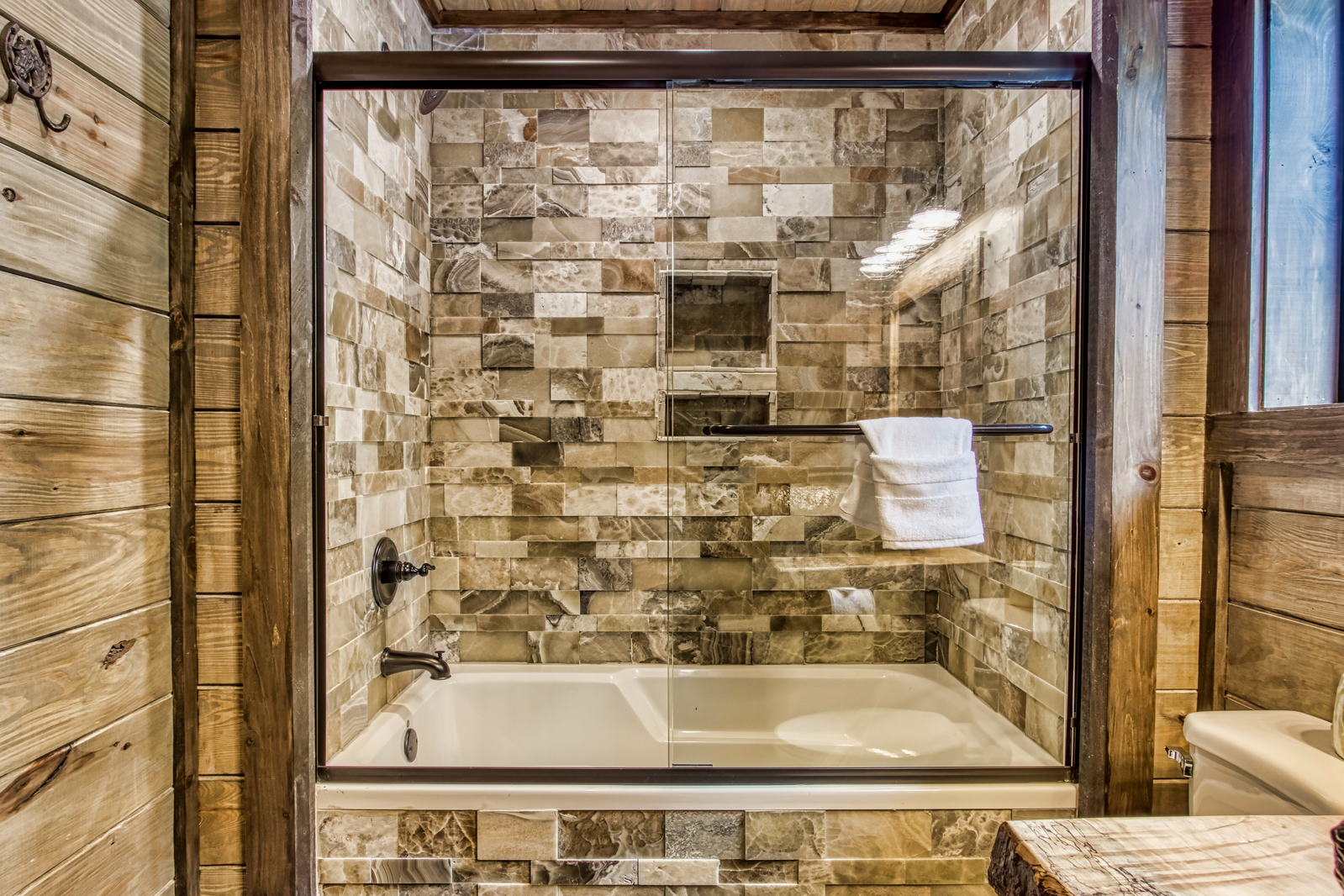 Property image, Interior, of The Lodge At Thunder Mountain