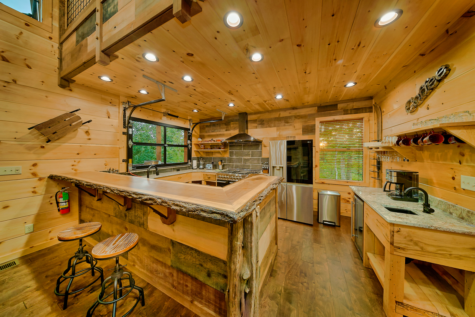 Property image, Interior, of Sunset Pointe
