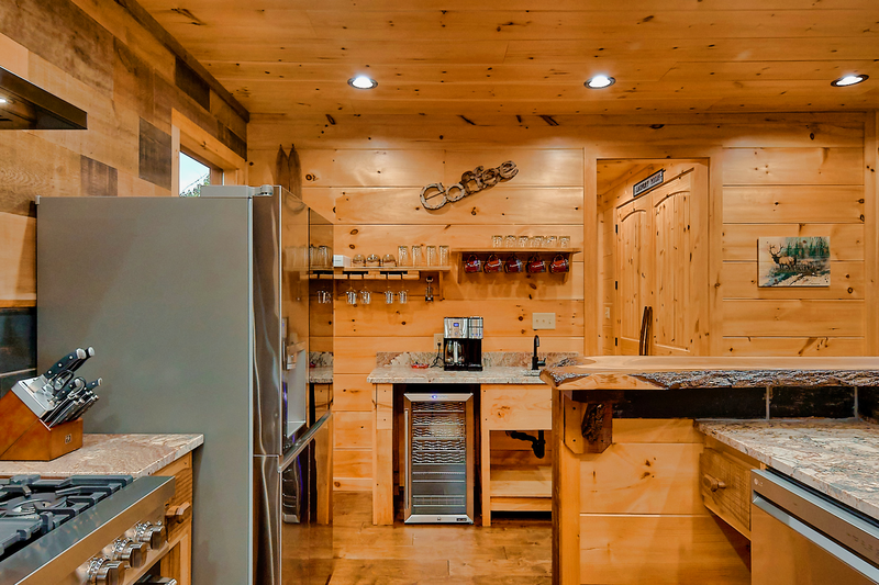 Property image, Interior, of Sunset Pointe