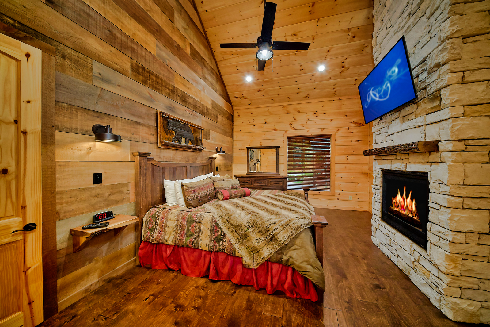 Property image, Interior, of Sunset Pointe