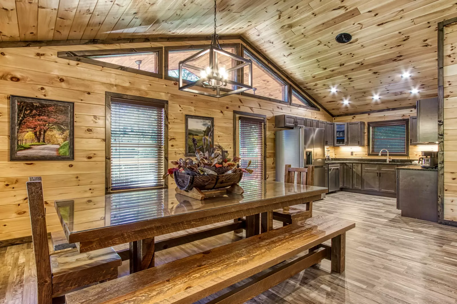 Property image, Interior, of HawksVue