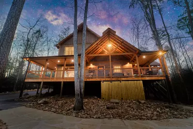 Property image, Interior, of Modern Adventure Splash