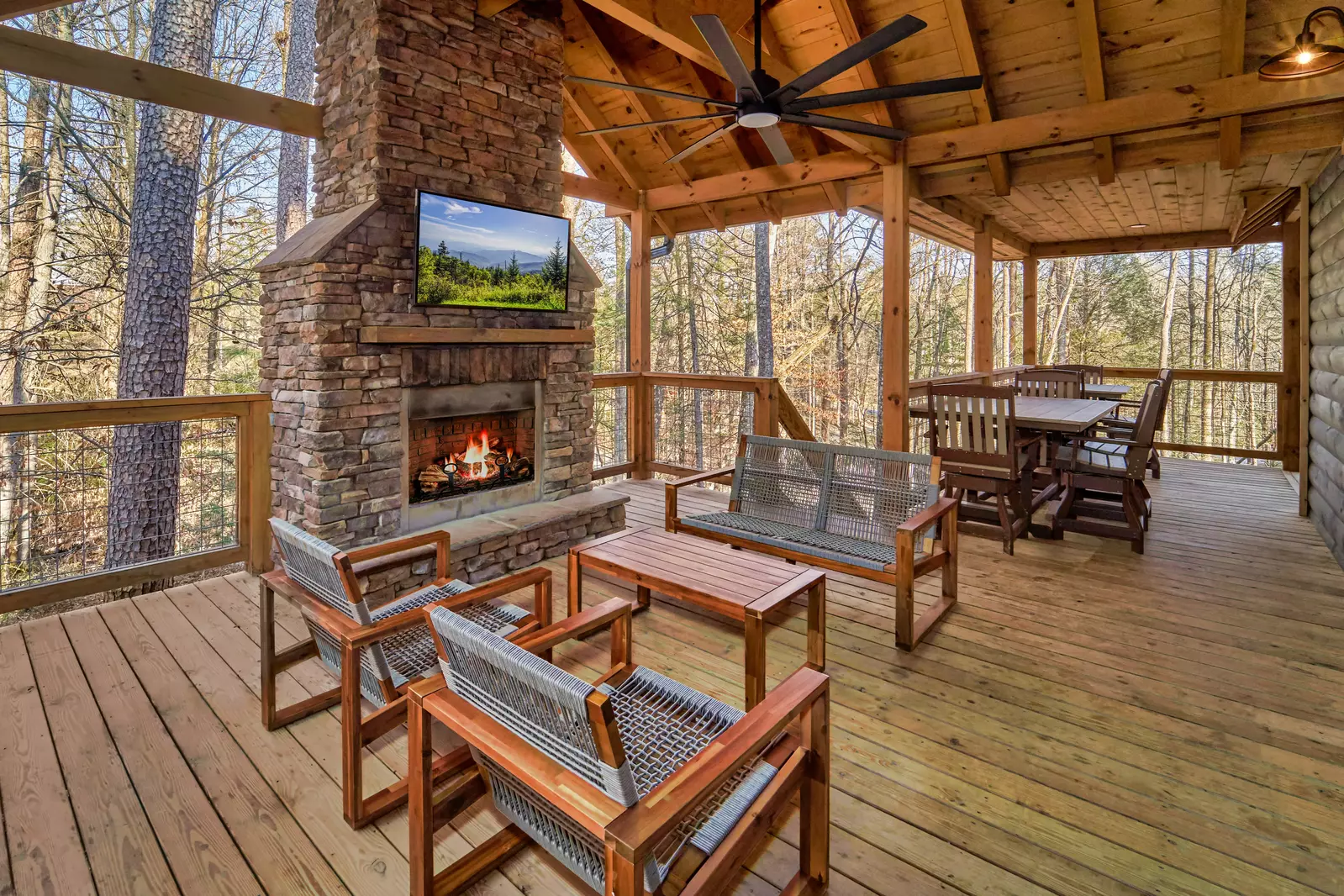 Property image, Interior, of Modern Adventure Splash