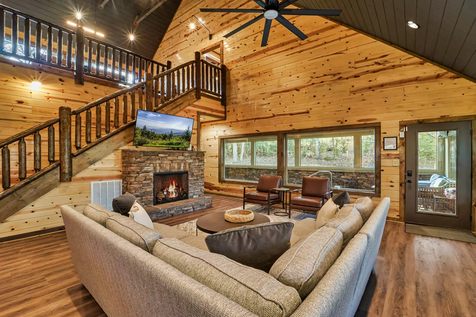 Property image, Interior, of Modern Adventure Splash