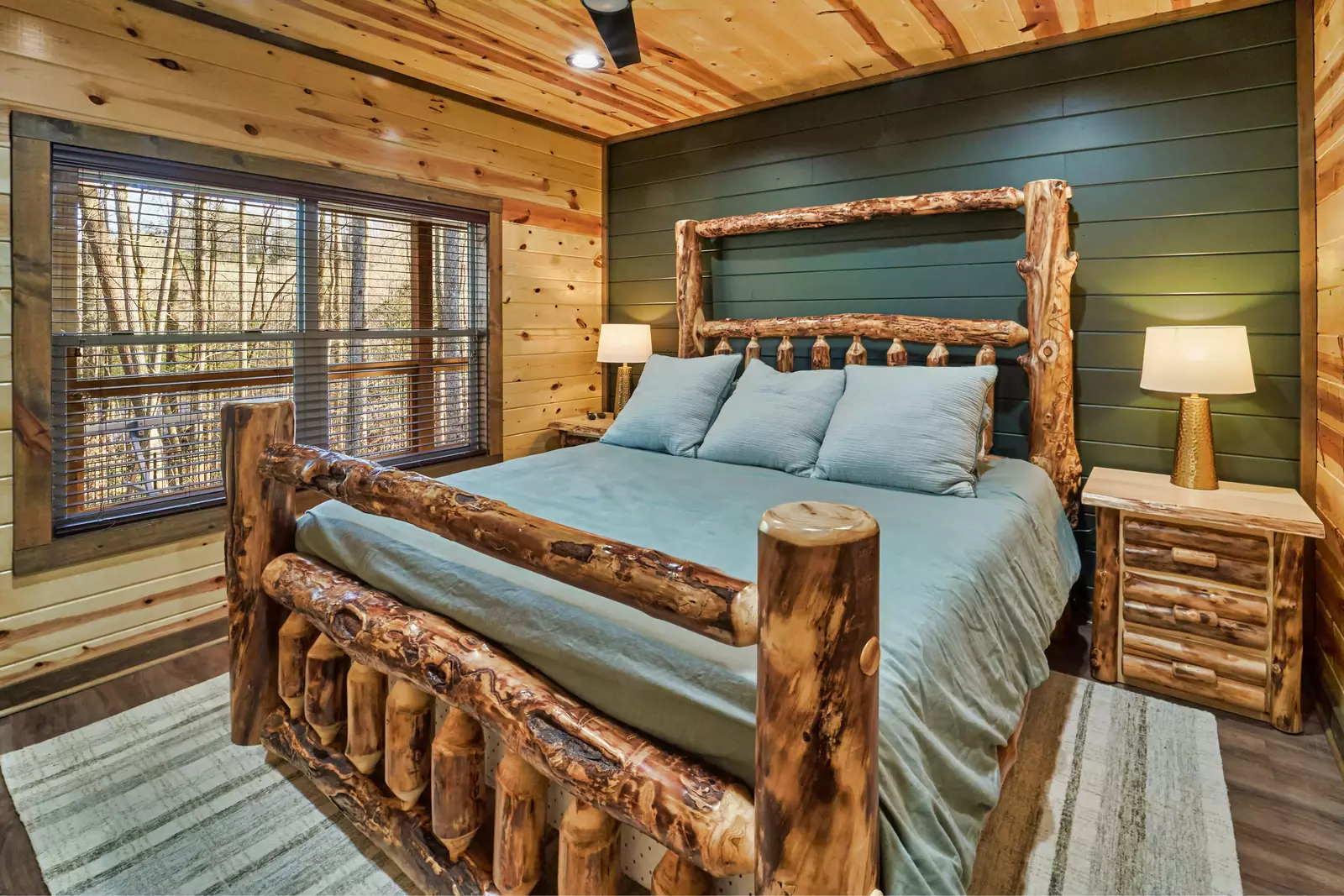 Property image, Interior, of Modern Adventure Splash