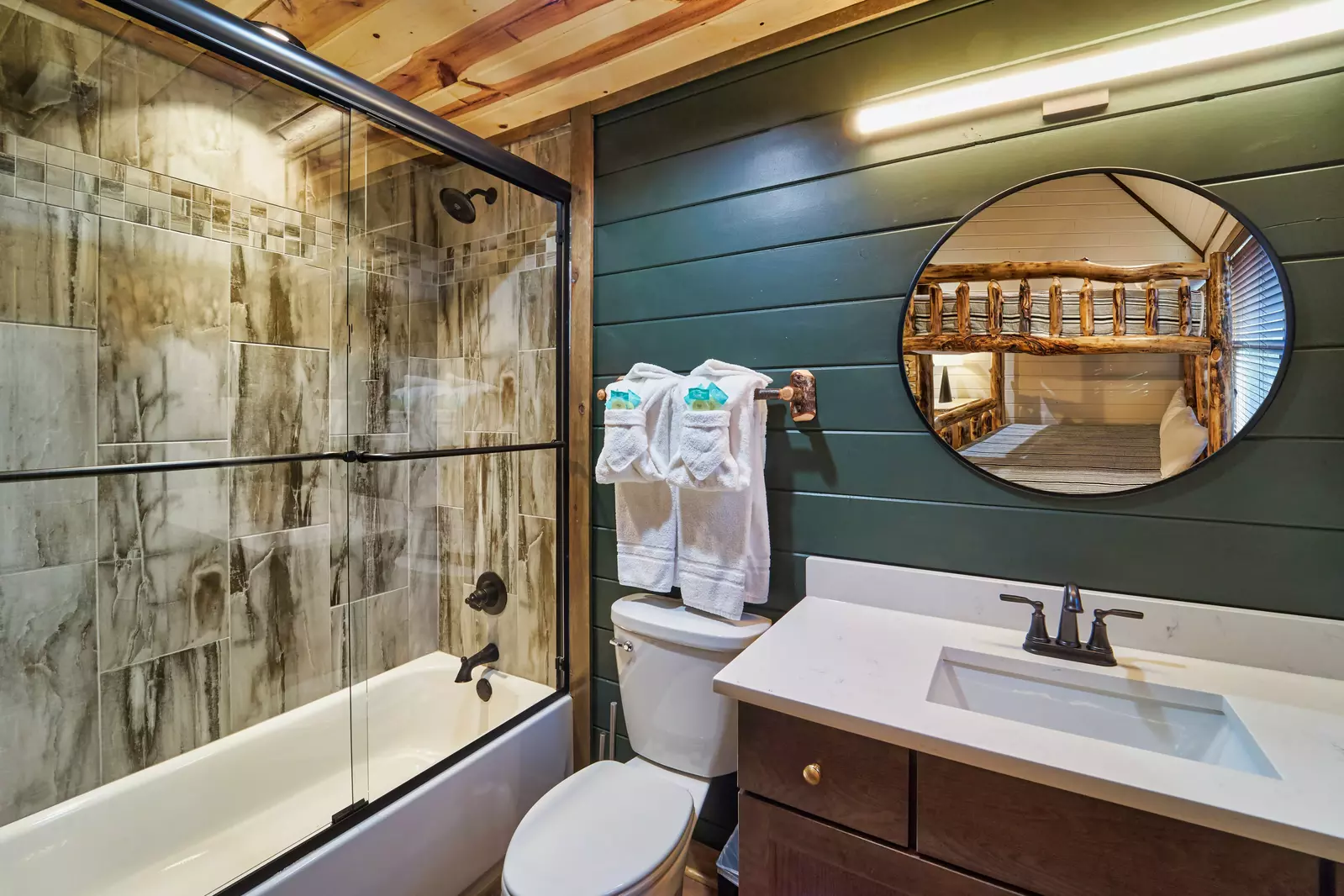 Property image, Interior, of Modern Adventure Splash