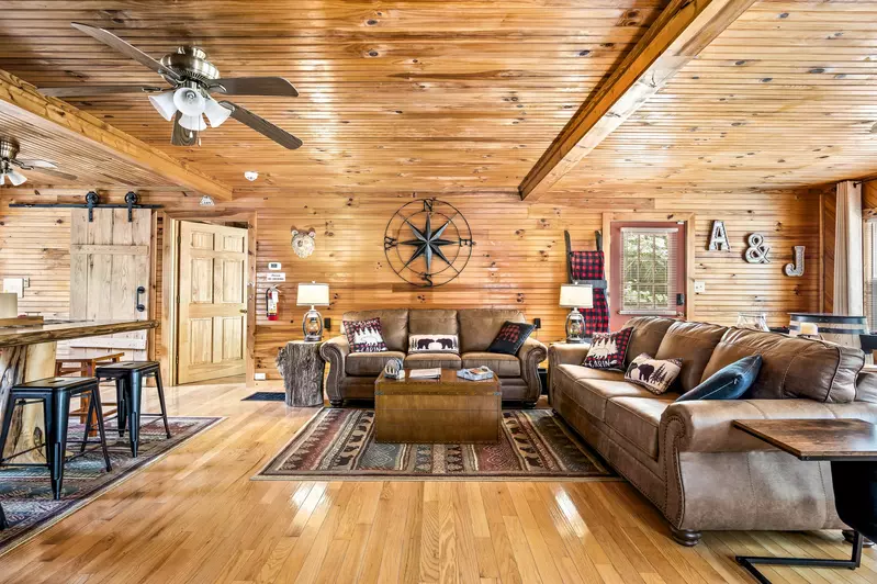 Property image, Interior, of Cozy Bear Cabin